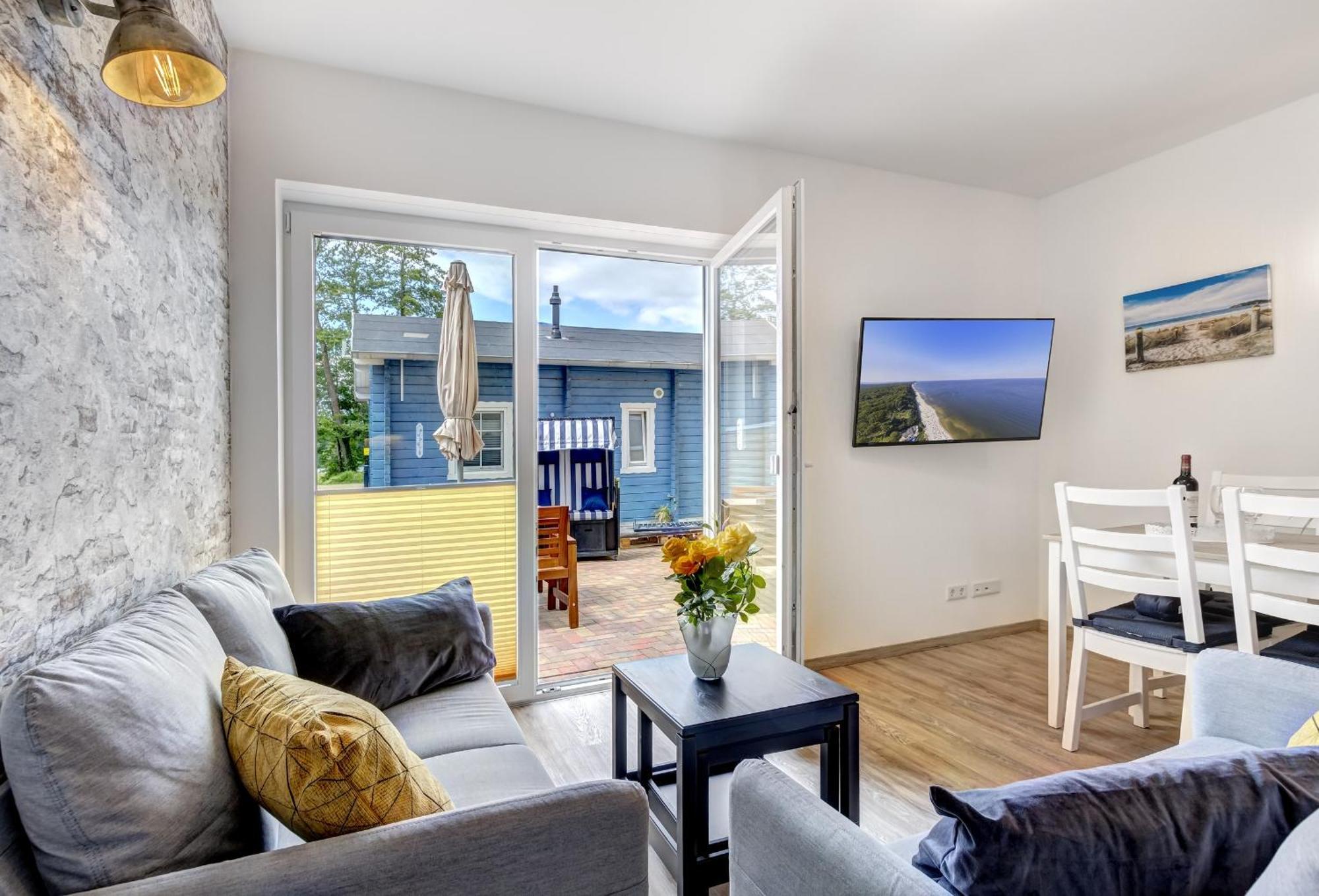Haus Strandkoerv Mit Fass-Sauna Loddin Luaran gambar